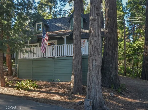 27245 Little Bear Rd, Blue Jay, CA 92317