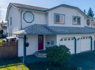 89 Timberlane Rd #A, Courtenay, BC