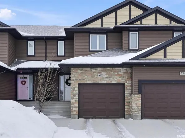 1025 Kolynchuk CRESCENT, Saskatoon, SK S7T 0X4