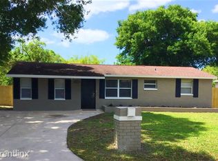 13424 121st St, Seminole, FL 33778