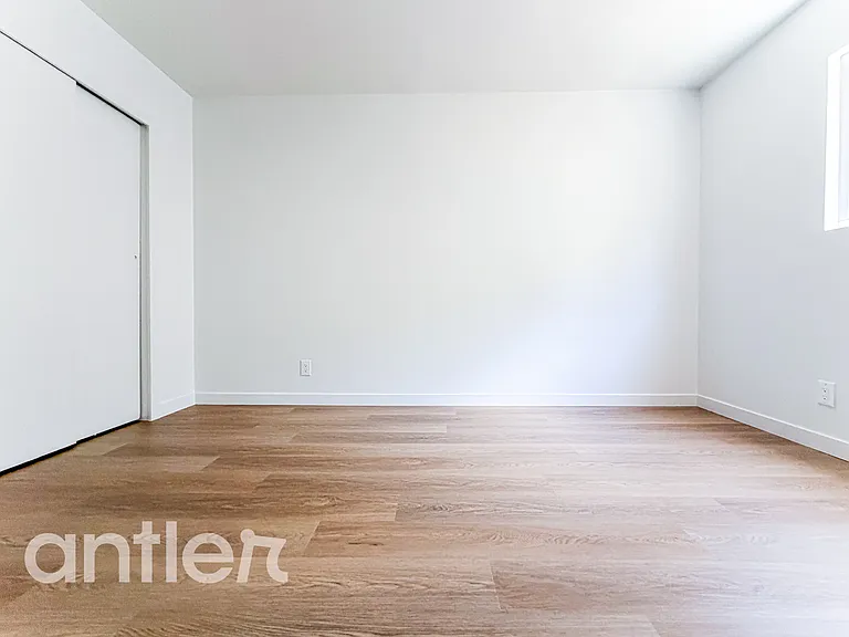 2400 Marshallfield Ln #IA — Photo 14