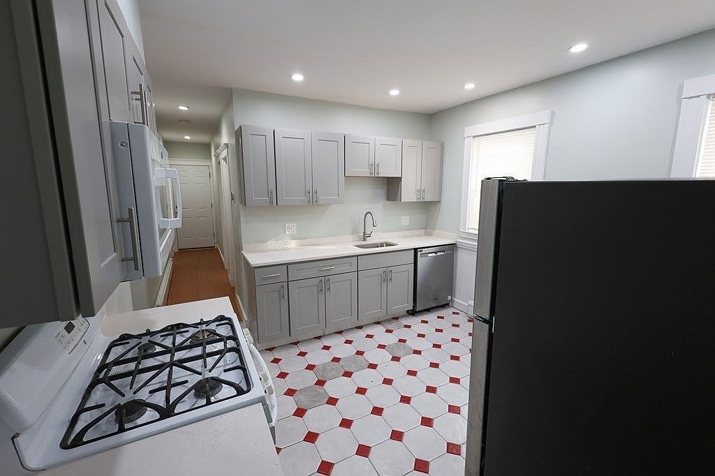 3960 Washington St FLOOR 2, Roslindale, MA 02131 Zillow