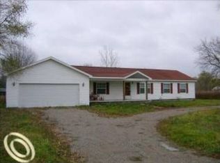 1038 Minnesota Rd, Port Huron, MI 48060