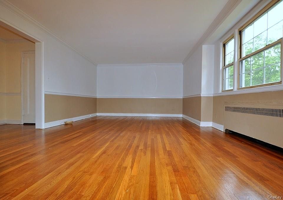 1st image of 11 Sentry Pl APT 2A