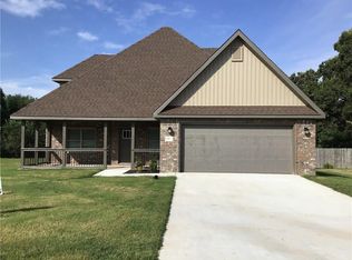 991 Harrison St, Pea Ridge, AR 72751
