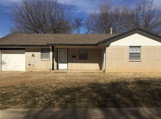 9305 NE 14th St, Midwest City, OK 73130