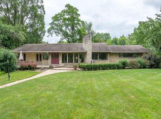 14755 Juneau Blvd, Elm Grove, WI 53122