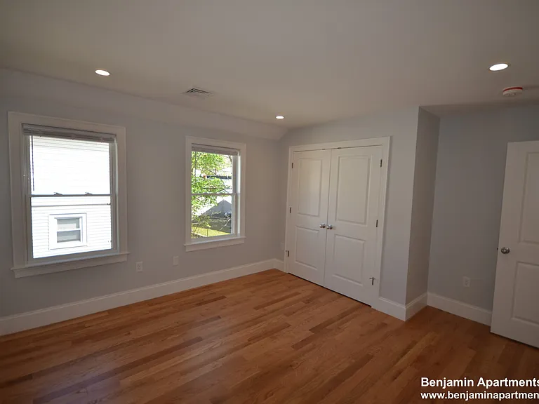 18 Bothwell Rd #5 — Photo 13