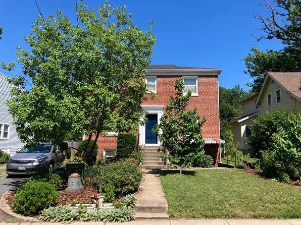 6125 42nd Ave, Hyattsville, MD 20781