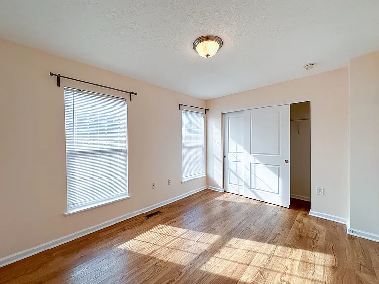 3801 Dowitcher Ln — Photo 22
