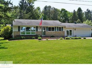 1421 W Webb Rd, Dewitt, MI 48820