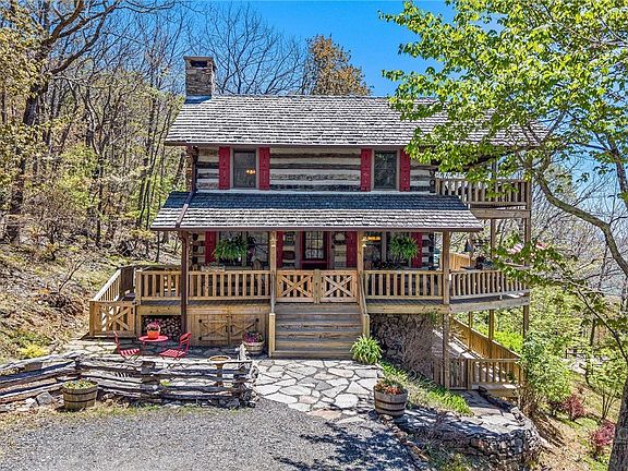 2nd image of 242 Annapurna Drive