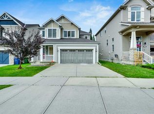 2020 S Windsong Dr SW, Airdrie, AB T4B 0P6