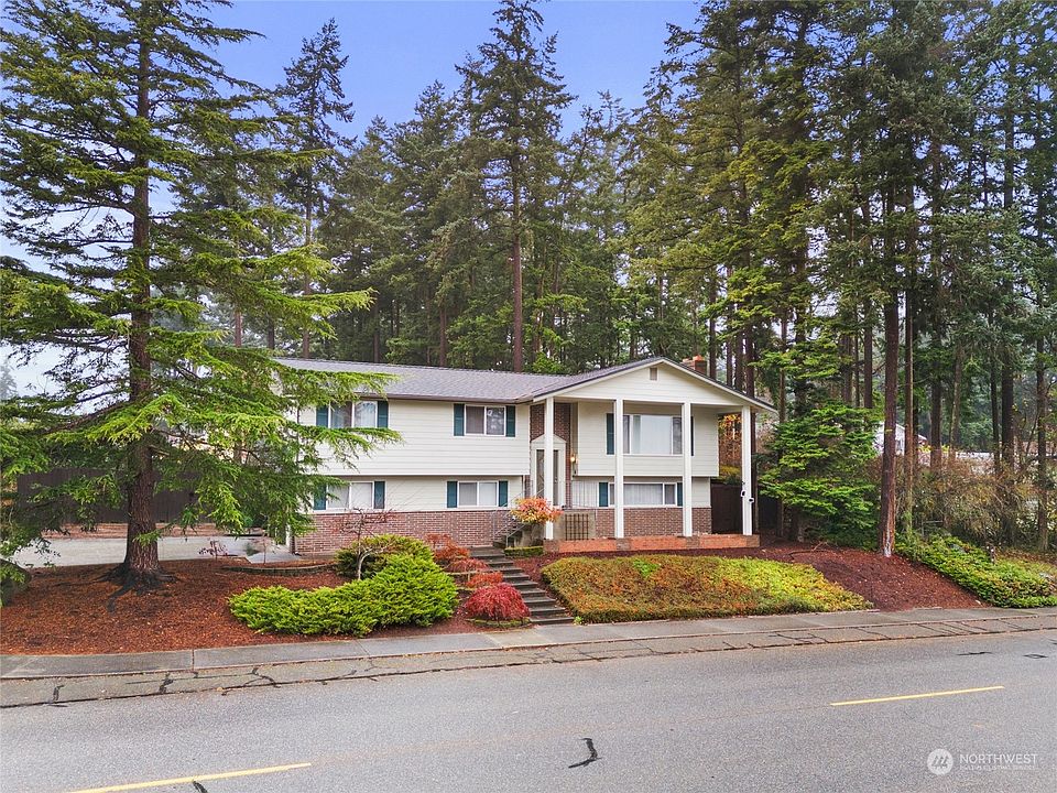 1st image of 1091 SW Fairhaven Drive