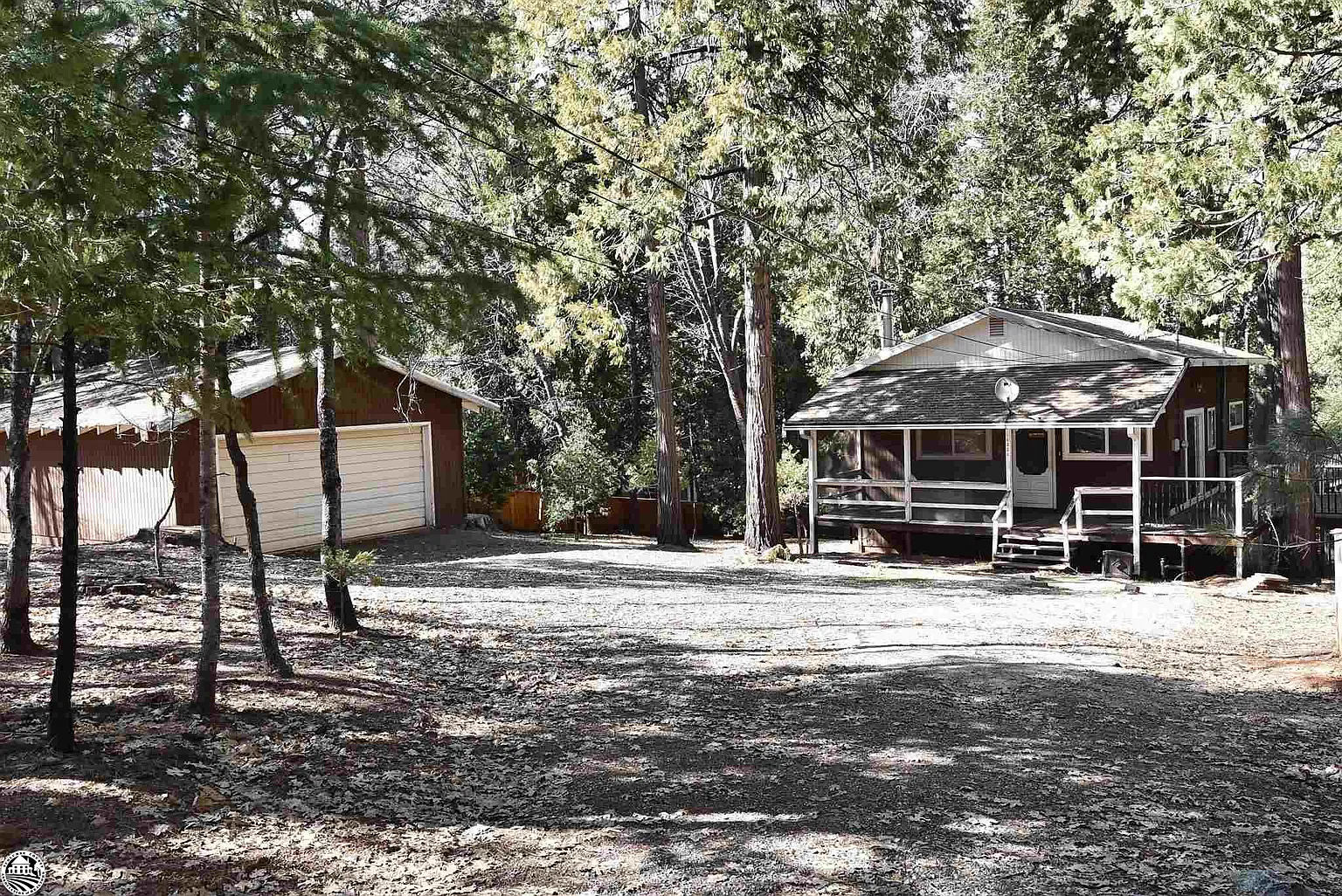 16554 Estralita Dr photo 1