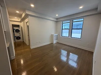 2 bed, 9999 sqft, $3,450 — Photo 4