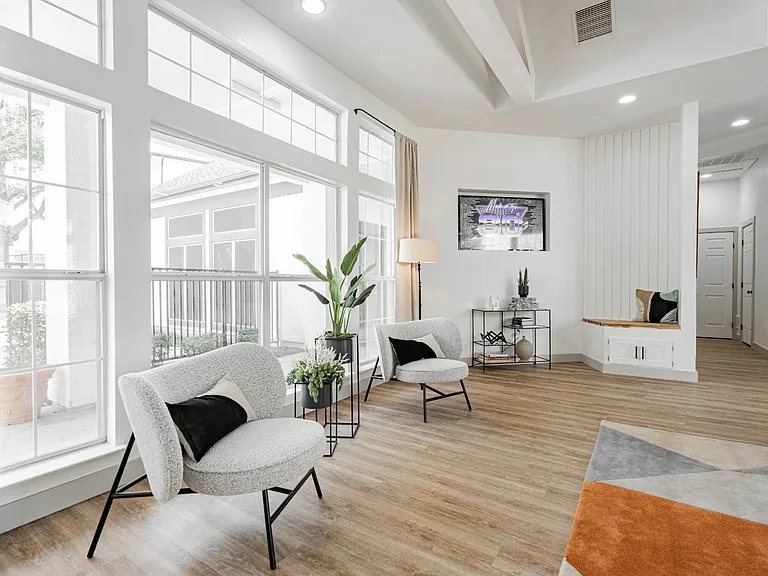 9th Street Apartments — Photo 20