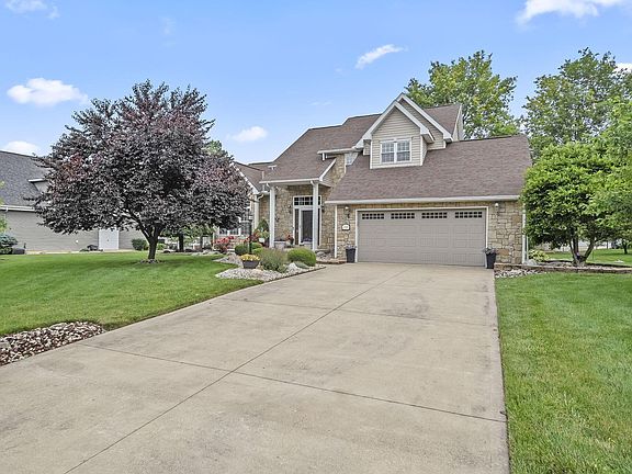 4th image of 1506 Eagle Pass Dr