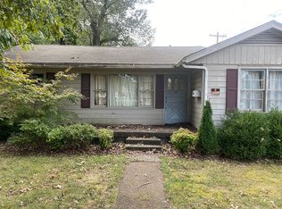 531 Joe Clifton Dr, Paducah, KY 42001