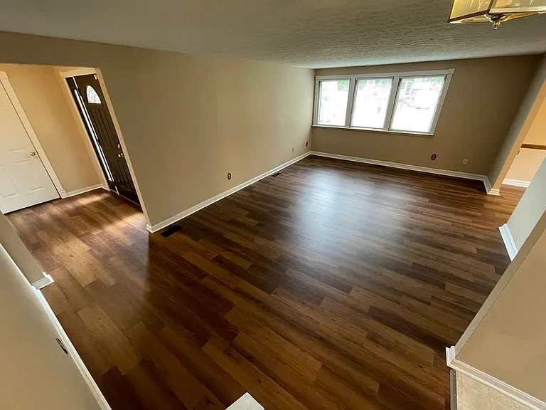 4957 Winding Spring Cir — Photo 6