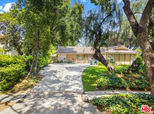 470 Prospect Blvd, Pasadena, CA 91103