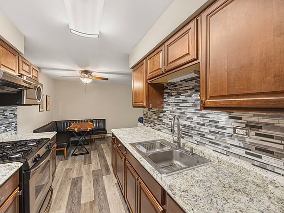 5th image of 1198 Royal Glen Dr APT 304A