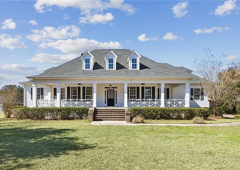 1st image of 153 Christina Ln