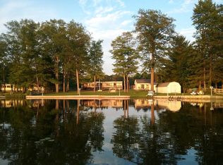 6325 Indian Lake Dr, Gladwin, MI 48624