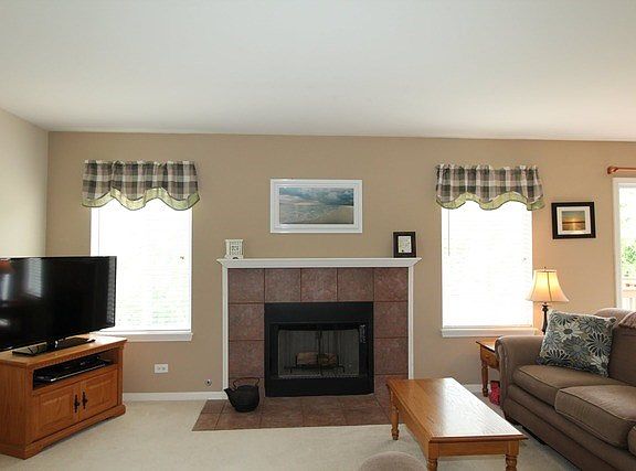2nd image of 2127 Serenity Ln