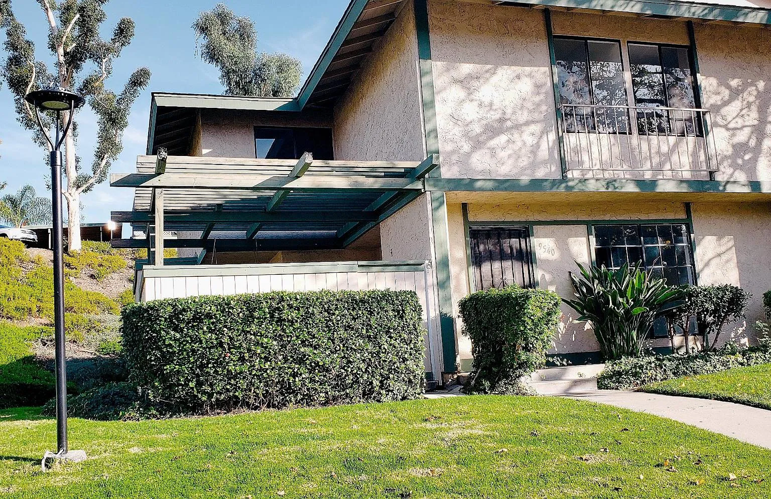 3 bed, 1.5 bath, 1264 sqft, $3,500 — Photo 1