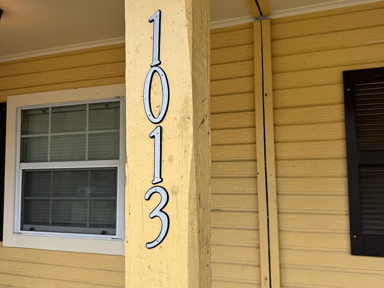 1013 Seville Ave #B — Photo 2