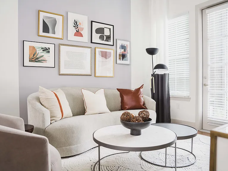 Open concept living rooms with 9-foot ceilings with ceiling fans
