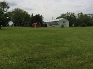 14052 Hannah Rd, Bowling Green, OH 43402