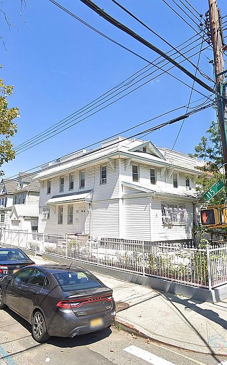 1st image of 10167 115th St