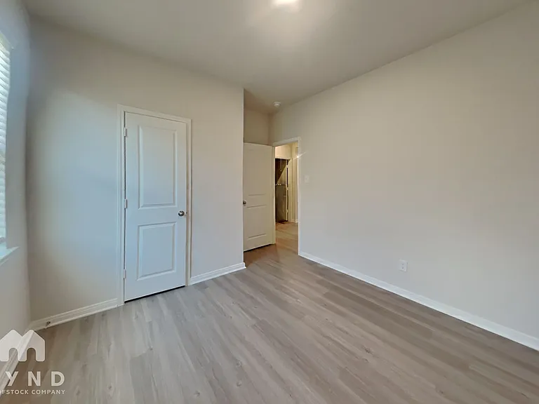 15526 Caramel Springs Dr — Photo 14