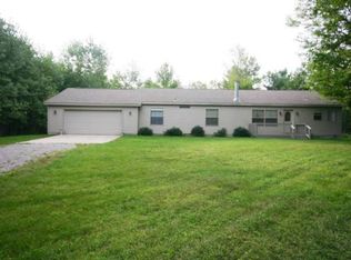 2102 E Letts Rd, Midland, MI 48642