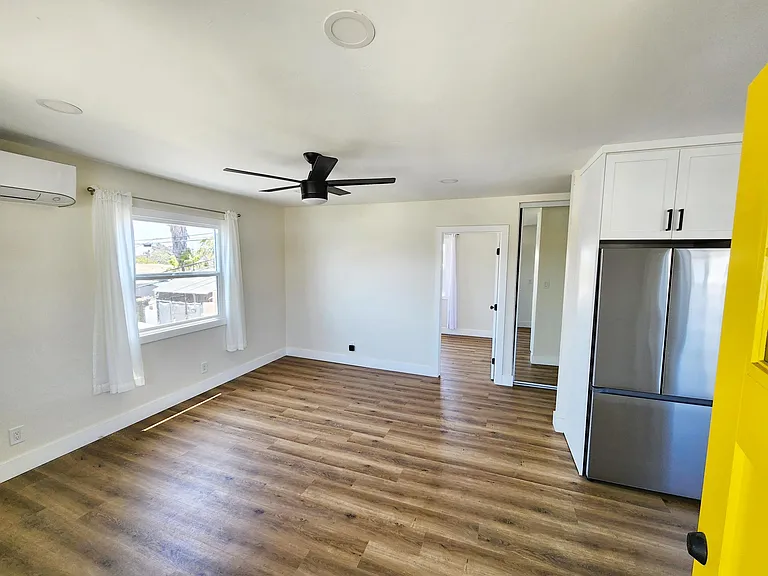 3758 Wilson Ave — Photo 3
