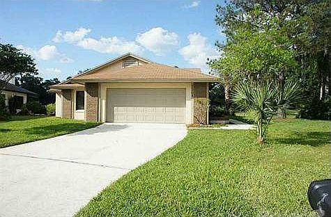 1st image of 2304 N Walden Pl