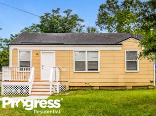 5208 Sunderland Rd, Jacksonville, FL 32210