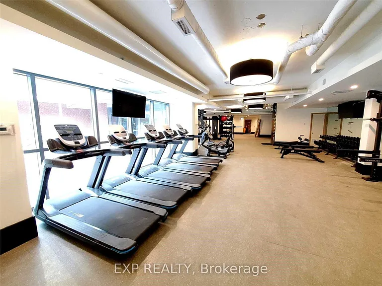 38 Iannuzzi St #813 — Photo 26