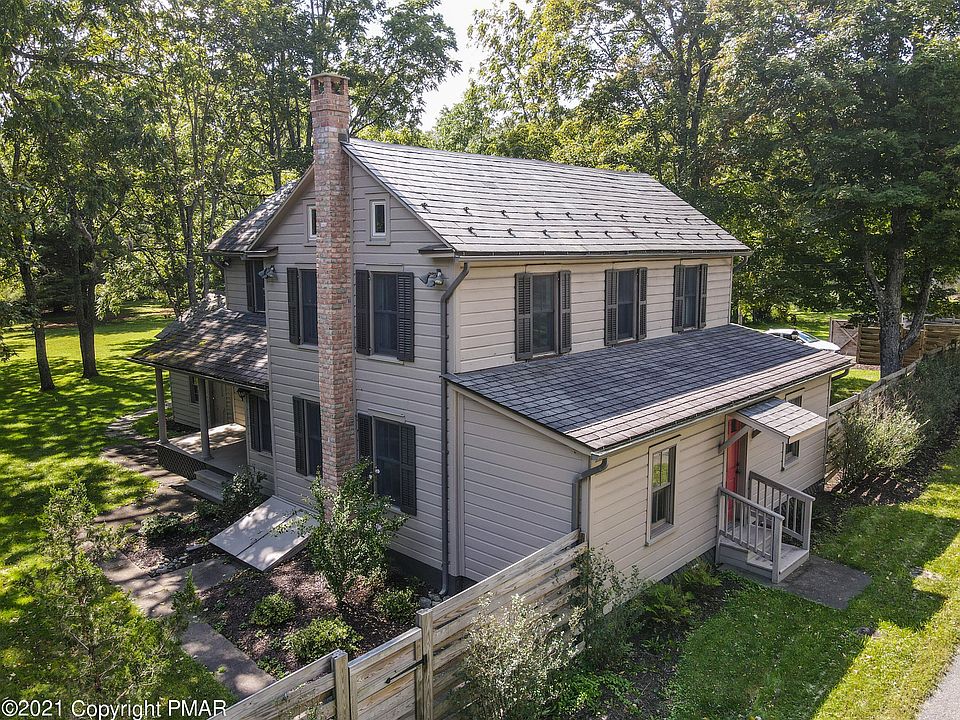 2460 Chipperfield Dr, Stroudsburg, PA 18360 Zillow