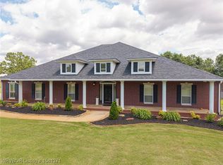 11805 Springridge Dr, Fort Smith, AR 72916