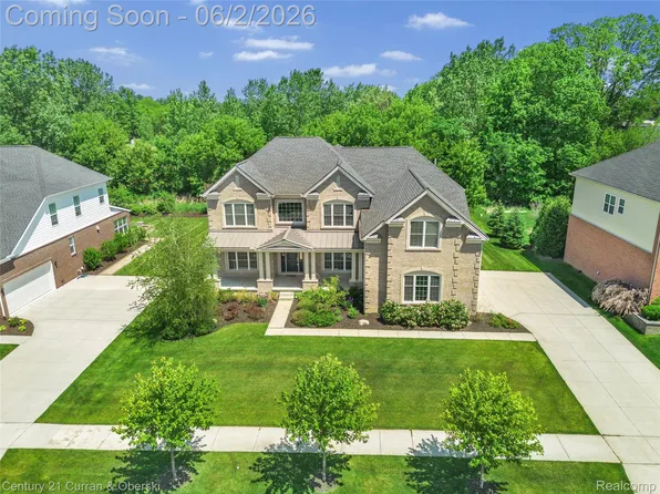 50560 Silverton Dr, Canton, MI 48187