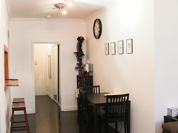 2nd image of 130 E 18th St APT 1L