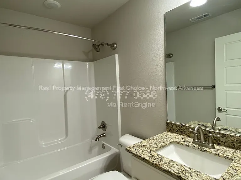109 S Geranium Ln — Photo 16
