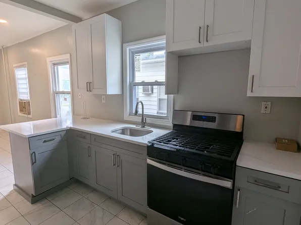 220 Linden Ave, Rahway, NJ 07065