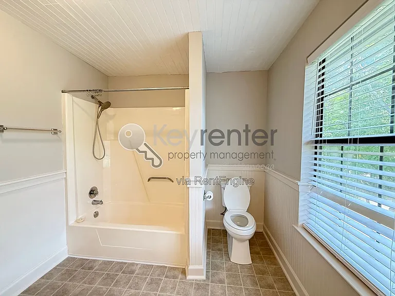 6407 Harbor Master Dr — Photo 18