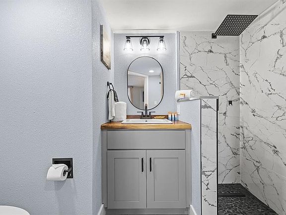 3rd image of 421 S ATLANTIC AVENUE #103