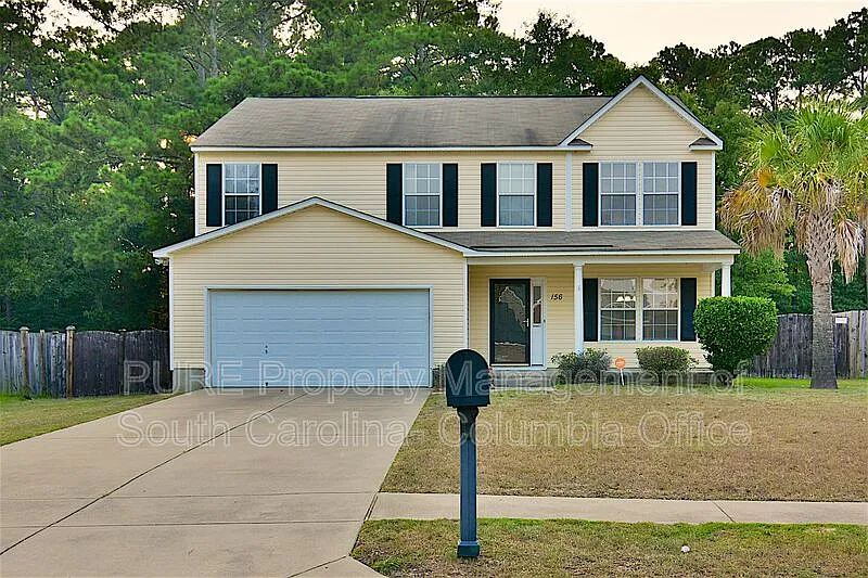 4 bed, 2.5 bath, 2161 sqft, $1,950 — Photo 2