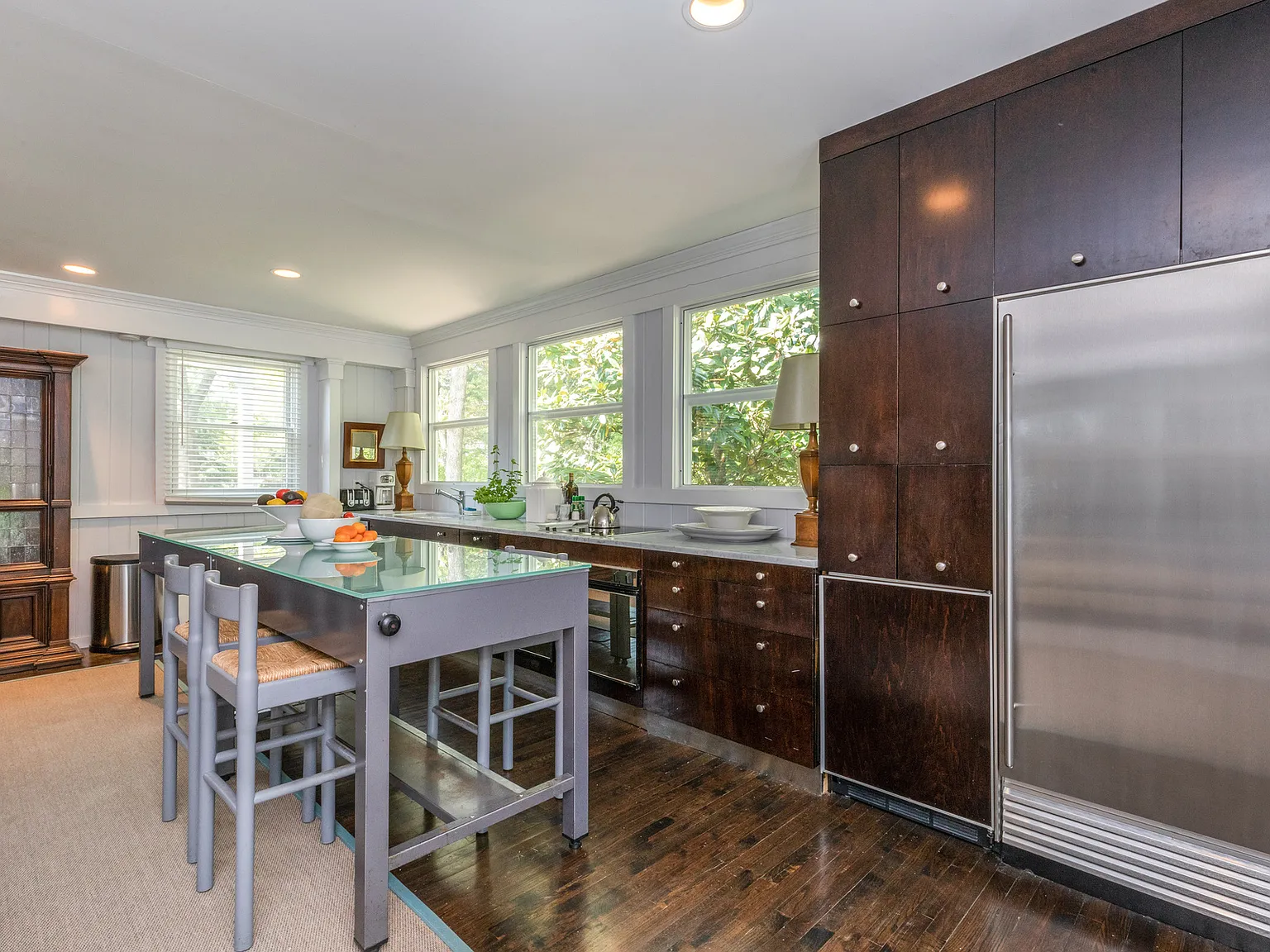 Stylish Modern in Bridgehampton Great Location! — Photo 4